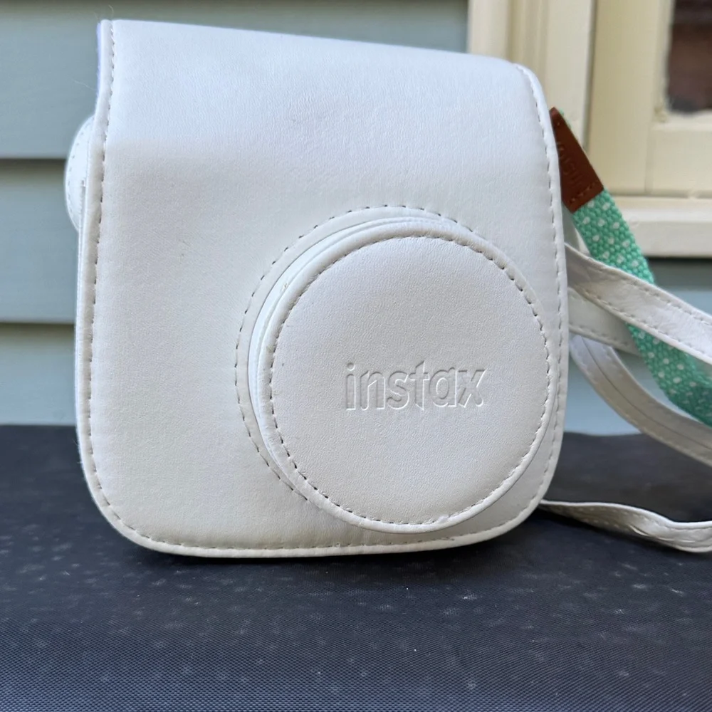 Fujifilm Instax Mini 9 - Light Blue Teal with White Case